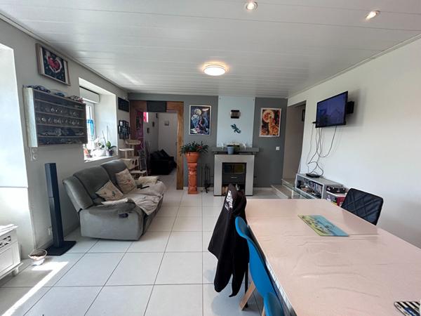 A vendre maison à Saint Meen Le Grand proche de l'axe RN 164 Rennes / Loudéac.