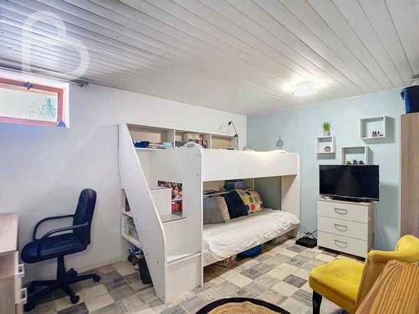 Mauroux (46700) Belle Maison en Pierres Rénovée avec Grange