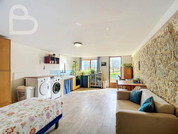 Mauroux (46700) Belle Maison en Pierres Rénovée avec Grange