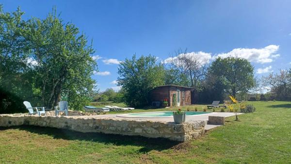 Mauroux (46700) Belle Maison en Pierres Rénovée avec Grange