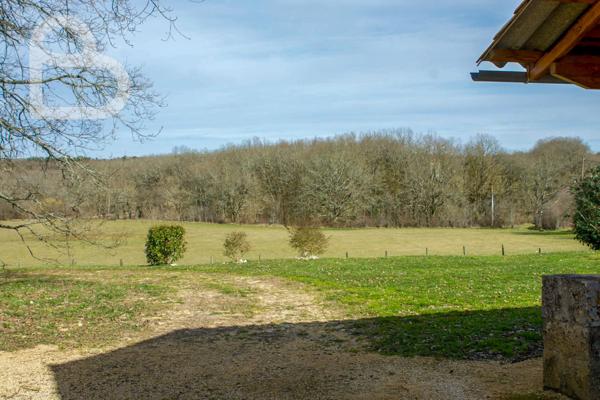 Mauroux (46700) Belle Maison en Pierres Rénovée avec Grange