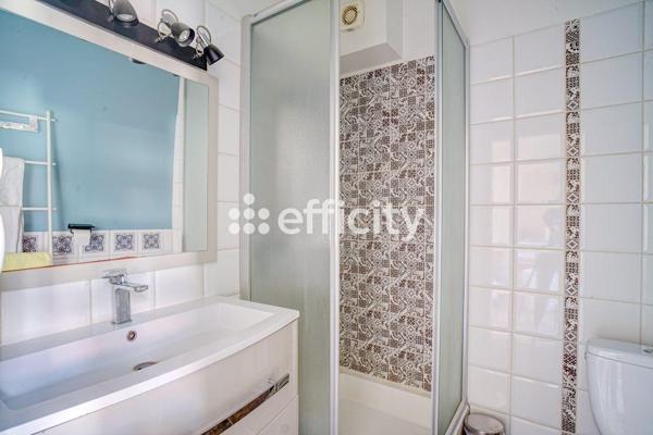 Maison
         4 pièces
        - 110 m² Exclusivité 259 000 € *