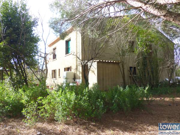 Maison avec fort potentiel sur terrain de 4 000 m² à Pézenas – Pinède, calme et proximité centre