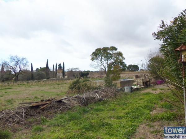 Maison avec fort potentiel sur terrain de 4 000 m² à Pézenas – Pinède, calme et proximité centre