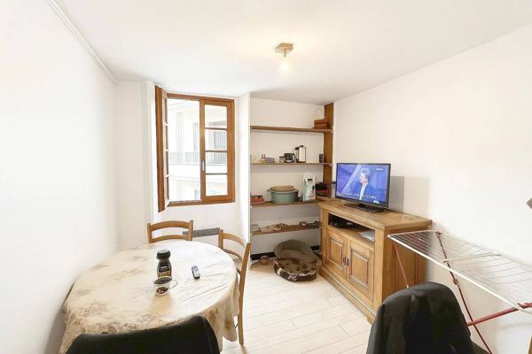 CHAMBERY - 2 pièces - 29,9 m²