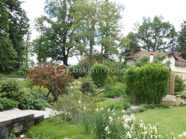 Maison ancienne de 206 m²