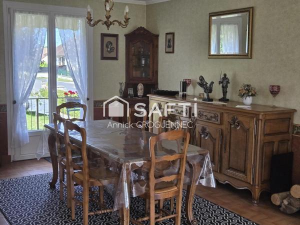 Maison d'habitation avec un sous sol total