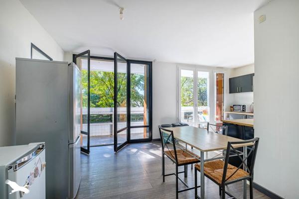 Appartement à vendre |  Bron |  3 pièces | 69 m²