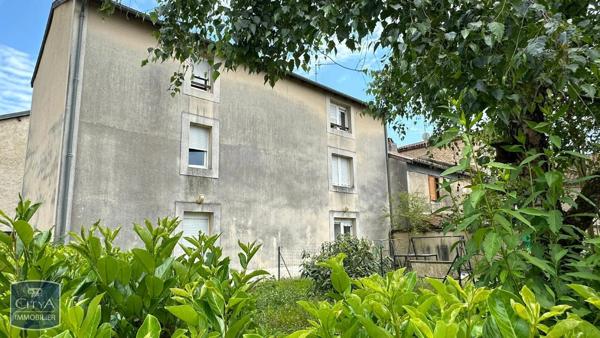 Immeuble à vendre 174m²