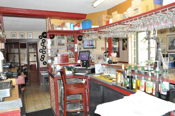 Commerce à vendre à Bourdeilles (24310) - Dordogne