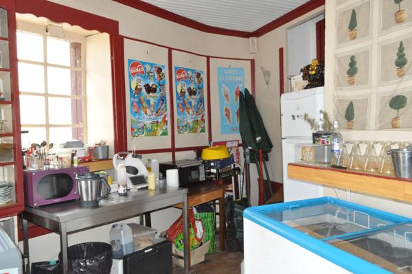 Commerce à vendre à Bourdeilles (24310) - Dordogne