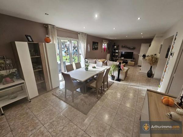 Vente Maison 4 pièces 106 m2 à Livry-Gargan