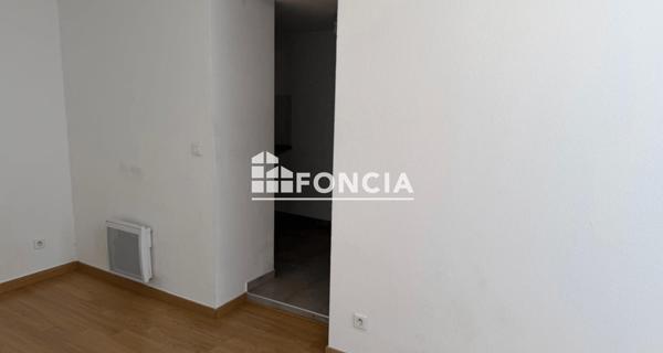 À vendre Studio 25 m² - Montélimar 26200