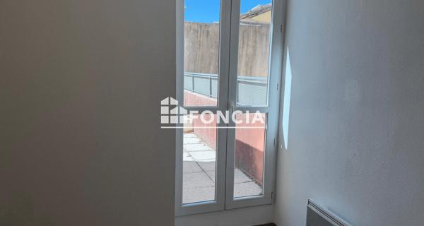 À vendre Studio 25 m² - Montélimar 26200