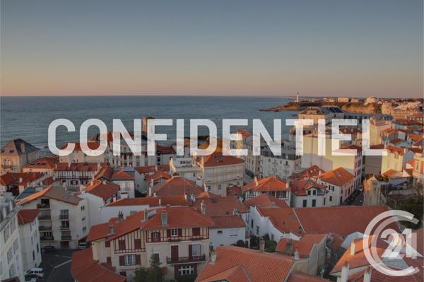 Appartement T4 à vendre  4 pièces - 92,46 m 2   BIARRITZ  - 64