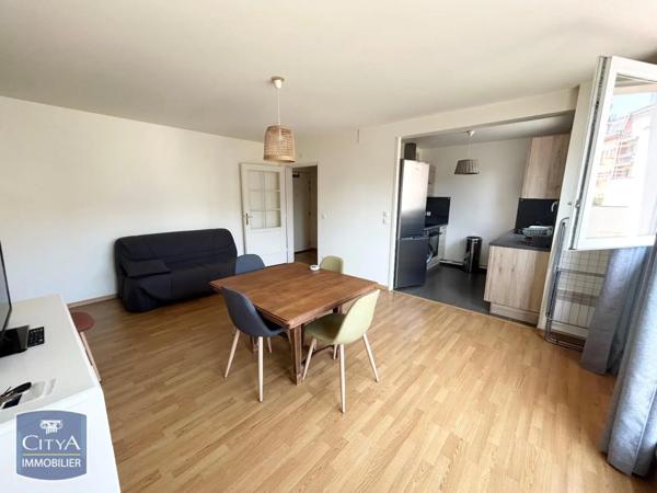 Appartement à louer 2 pièces 45.75m²