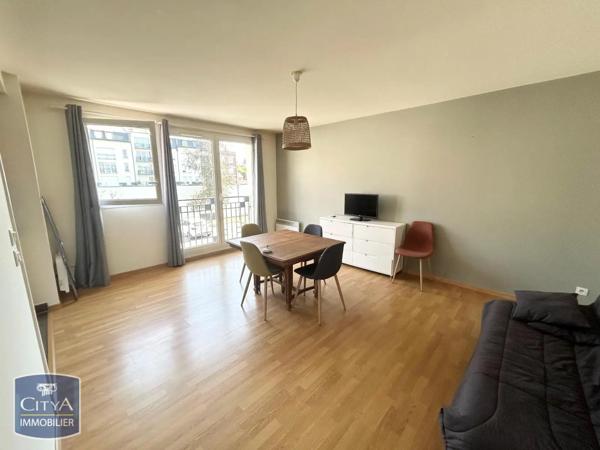 Appartement à louer 2 pièces 45.75m²