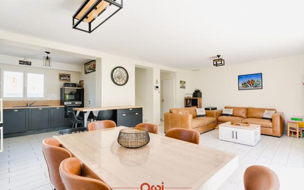 Maison à vendre    4 pièces • 94 m2 Allauch