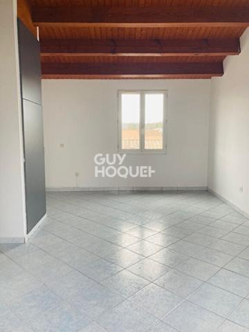 Appartement à louer de 1 pièce de 32 m²