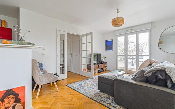Appartement à vendre    2 pièces • 49,65 m2 Les Lilas