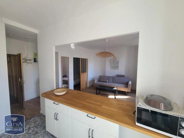 Appartement à louer 2 pièces 33.71m² Marseille 3e Arrondissement (13003)