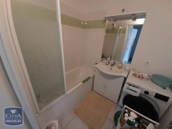 Appartement à louer 3 pièces 65.3m²