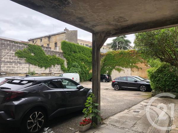 Parking à vendre  10 m2 BORDEAUX - 33