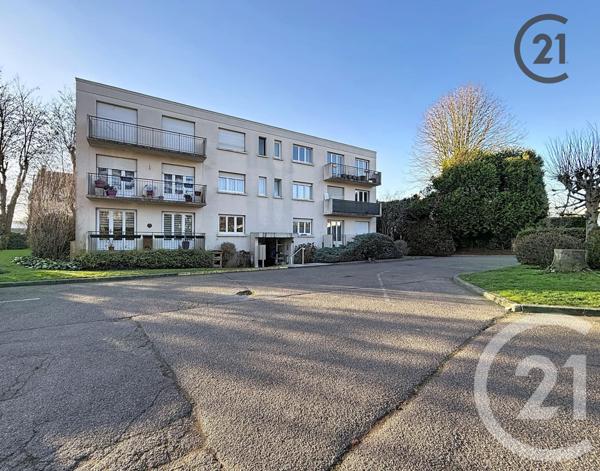 Appartement F3 à vendre  4 pièces - 87,90 m2 BRIE COMTE ROBERT - 77