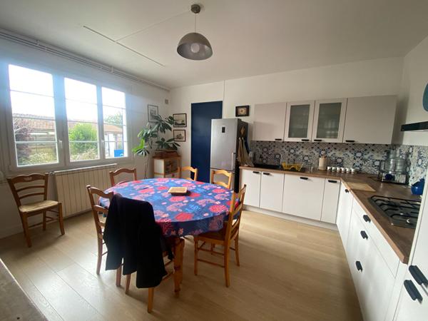 Maison familiale 3 chambres, jardin, garage, proche centre ville