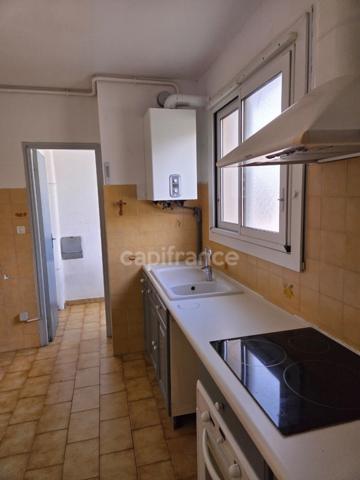 APPARTEMENT T3 PROCHE TOUS COMMERCES