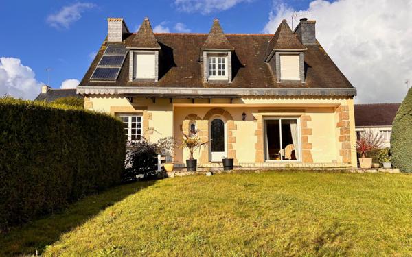 Maison à vendre    5 pièces •  Ploufragan