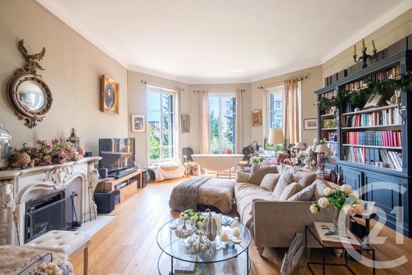 Appartement F2 à vendre  2 pièces - 73 m 2   NICE  - 06