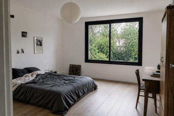 Maison
         5 pièces
        - 160 m² 899 000 € *