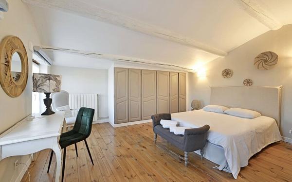 Maison à vendre    4 pièces • 148,14 m2 Bagnols-sur-Cèze