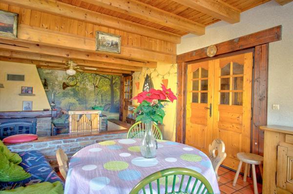 Maison à fort potentiel, Idéal investisseurs ou grande famille , proximité Sallanches