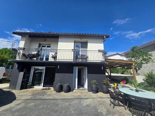 Belle maison familiale de 170 m² sur terrain de 846 m² – Volumes généreux et prestations de qualité