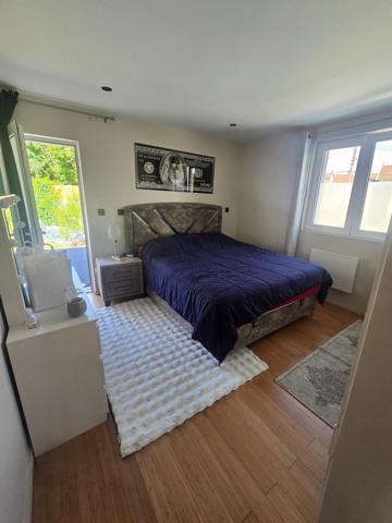 Belle maison familiale de 170 m² sur terrain de 846 m² – Volumes généreux et prestations de qualité