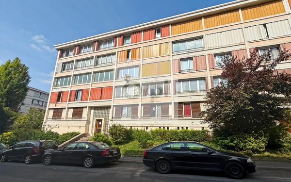 Appartement à vendre    3 pièces • 54,18 m2 Romainville