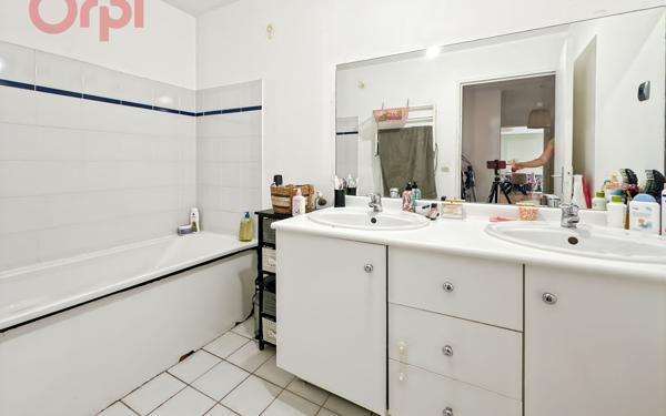 Appartement à vendre    3 pièces • 62,50 m2 Saulx-les-Chartreux