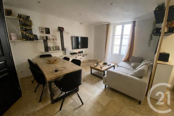 Appartement F2 Bis à vendre  4 pièces - 82,20 m 2   ST MAXIMIN LA STE BAUME  - 83