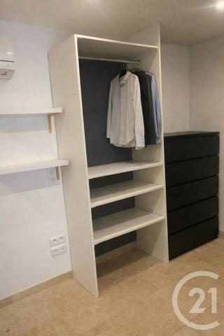 Appartement F2 Bis à vendre  4 pièces - 82,20 m 2   ST MAXIMIN LA STE BAUME  - 83