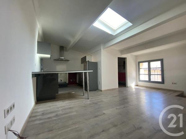 Appartement F2 Bis à vendre  4 pièces - 82,20 m 2   ST MAXIMIN LA STE BAUME  - 83