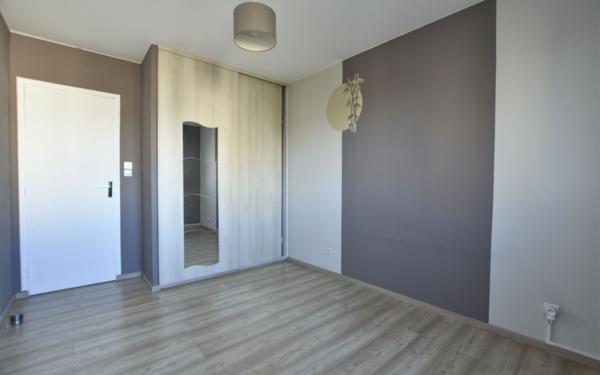 Appartement à louer    3 pièces • 60,84 m2 Oullins