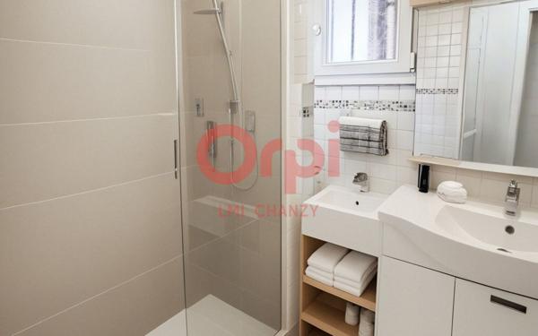 Appartement à vendre    2 pièces • 52,88 m2 Les Pavillons-sous-Bois