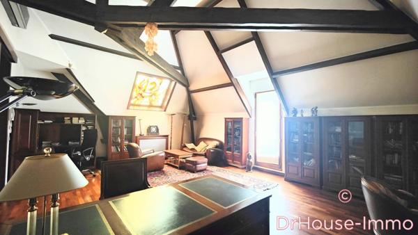 Maison à vendre 12 pièces de 600 m²