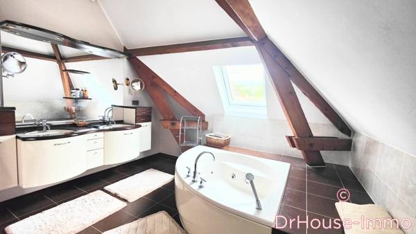 Maison à vendre 12 pièces de 600 m²