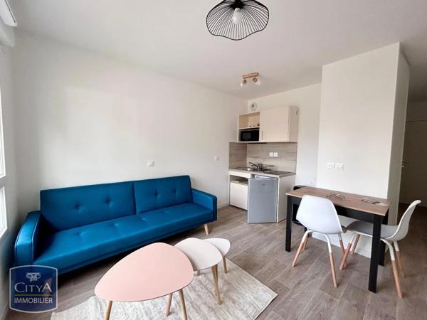 Appartement à louer 2 pièces 31.34m² Joué-lès-Tours (37300)