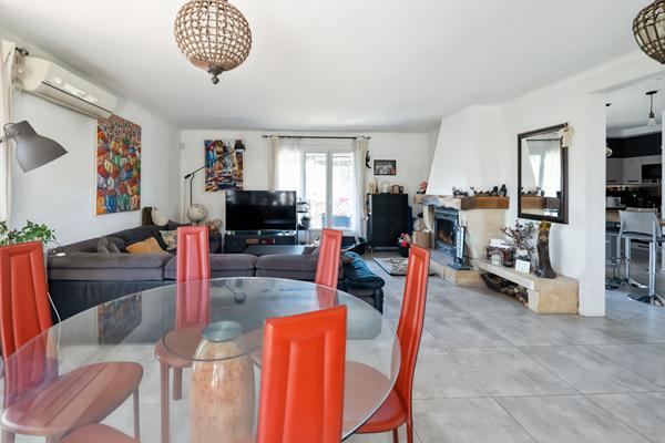 Maison Bouc Bel Air 7 pièces 192 m² sur une parcelle de terrain de 1470 m²