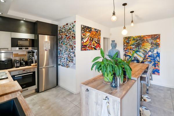 Maison Bouc Bel Air 7 pièces 192 m² sur une parcelle de terrain de 1470 m²