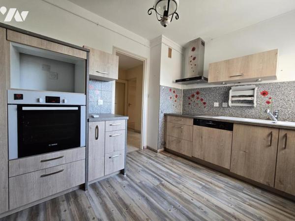 Appartement T3 avec balcon, garage et vue dégagée